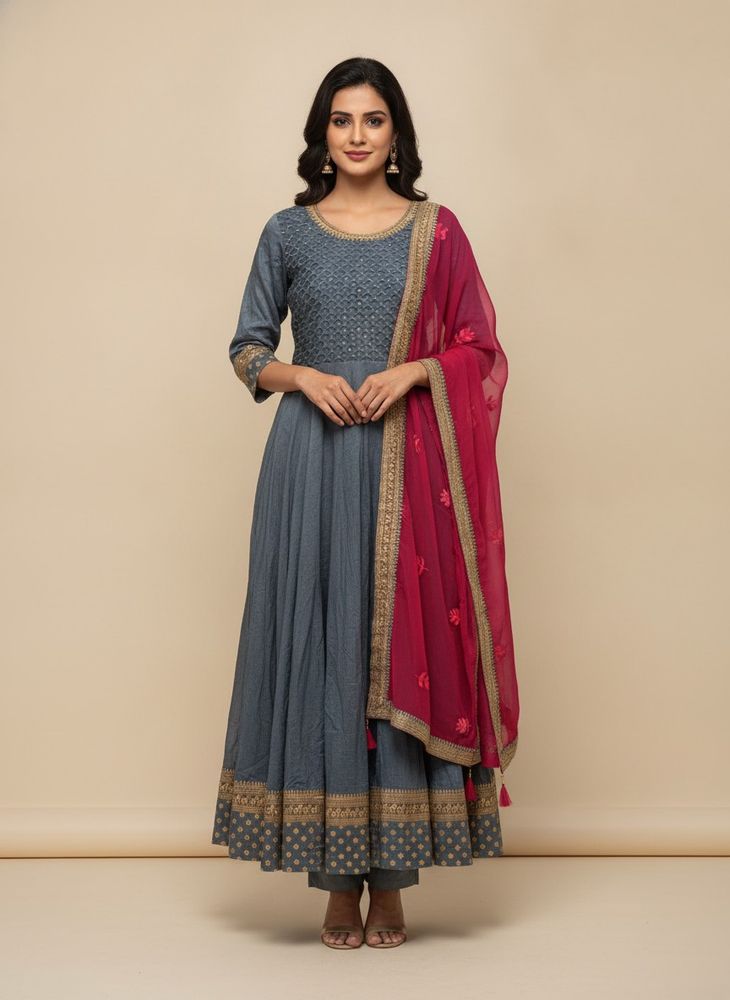 Woman Grey Printed Grown Set (Free size upto L)