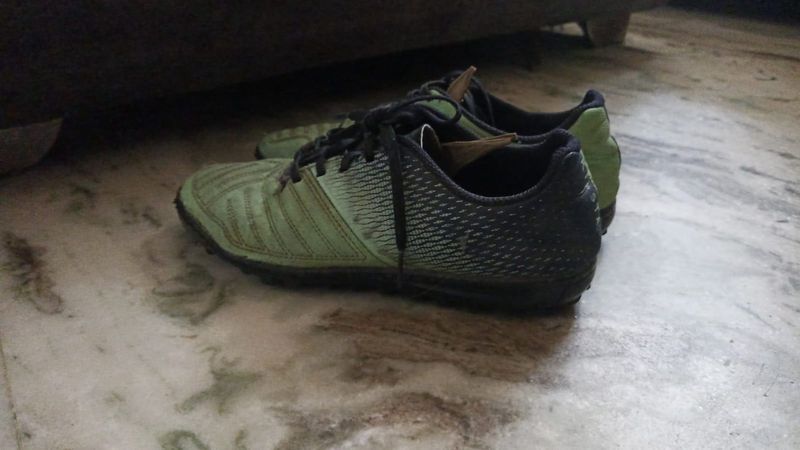 Men's Lime &amp; Black Sports Shoes