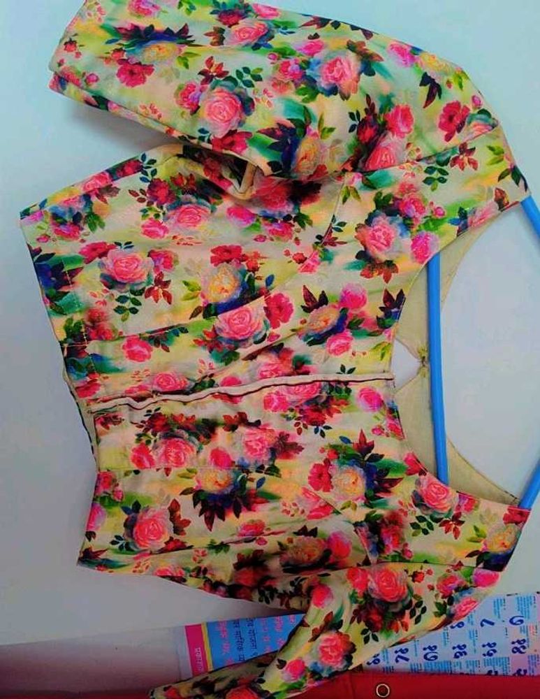 Floral Print Blouse