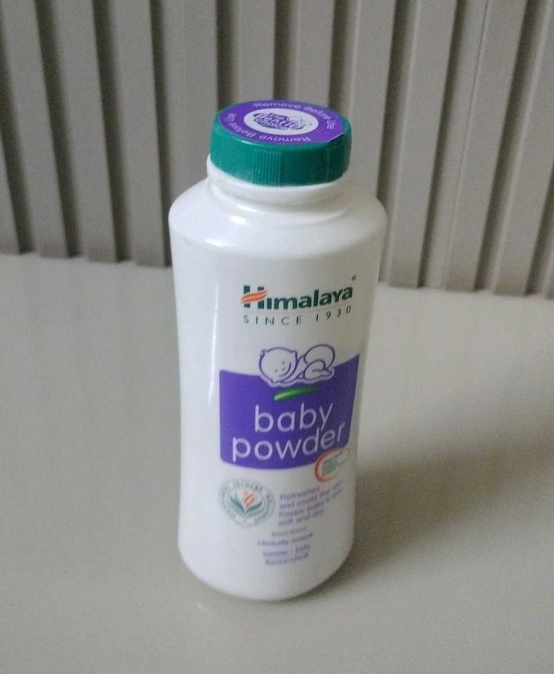 Himalaya Baby Powder