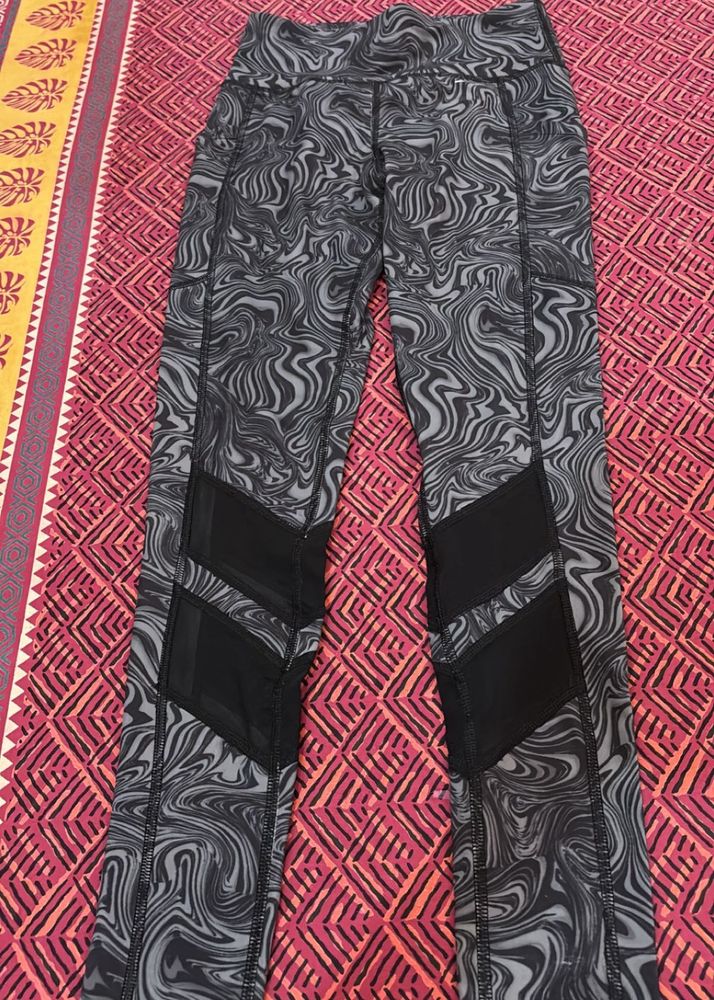 Stylish Printed Leggings