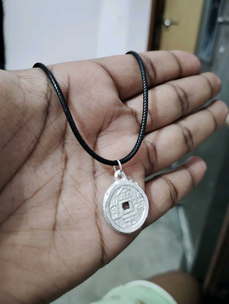 Unique Coin Pendant Necklace