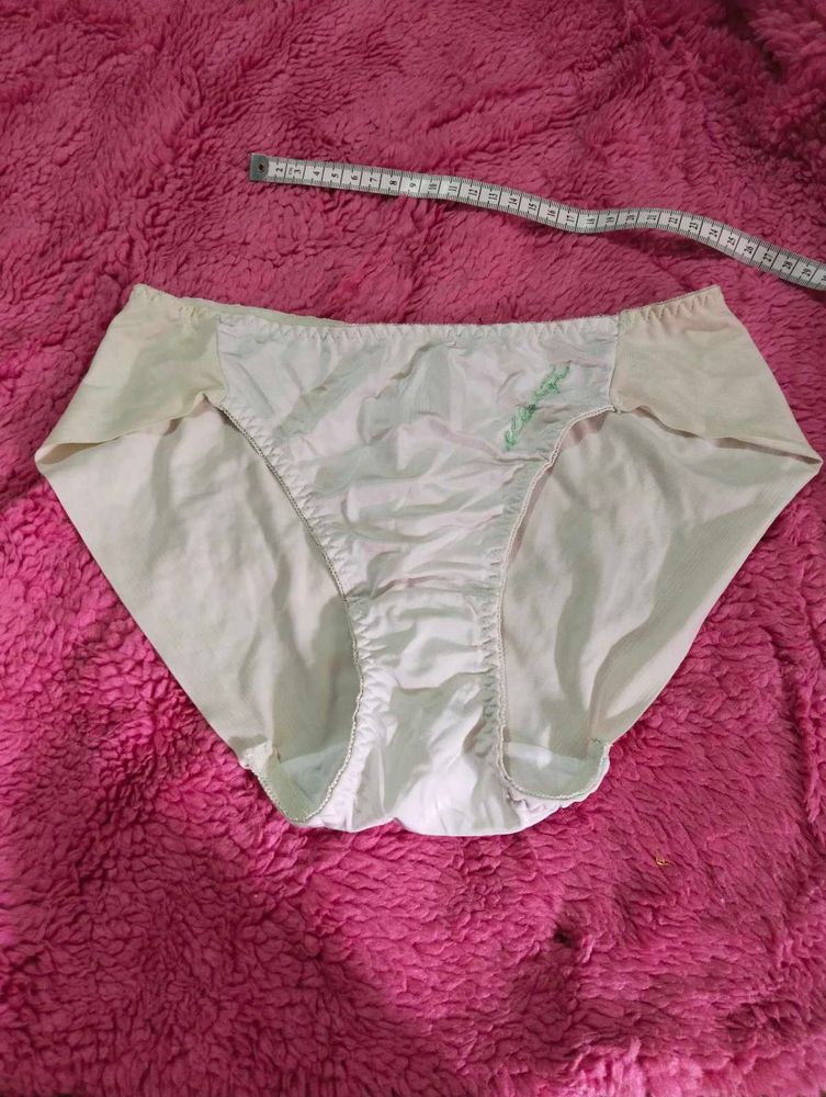 Comfortable Women's Briefs