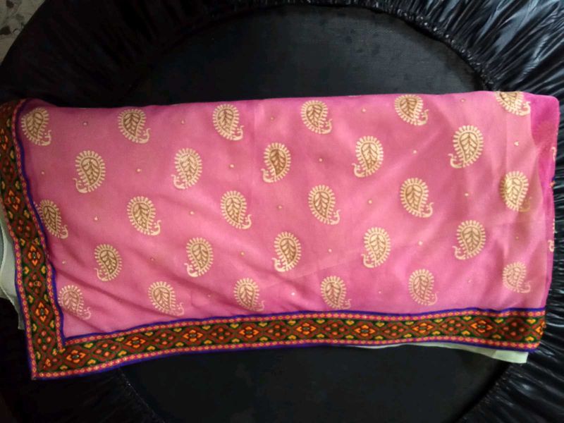 Classy ethnic saree