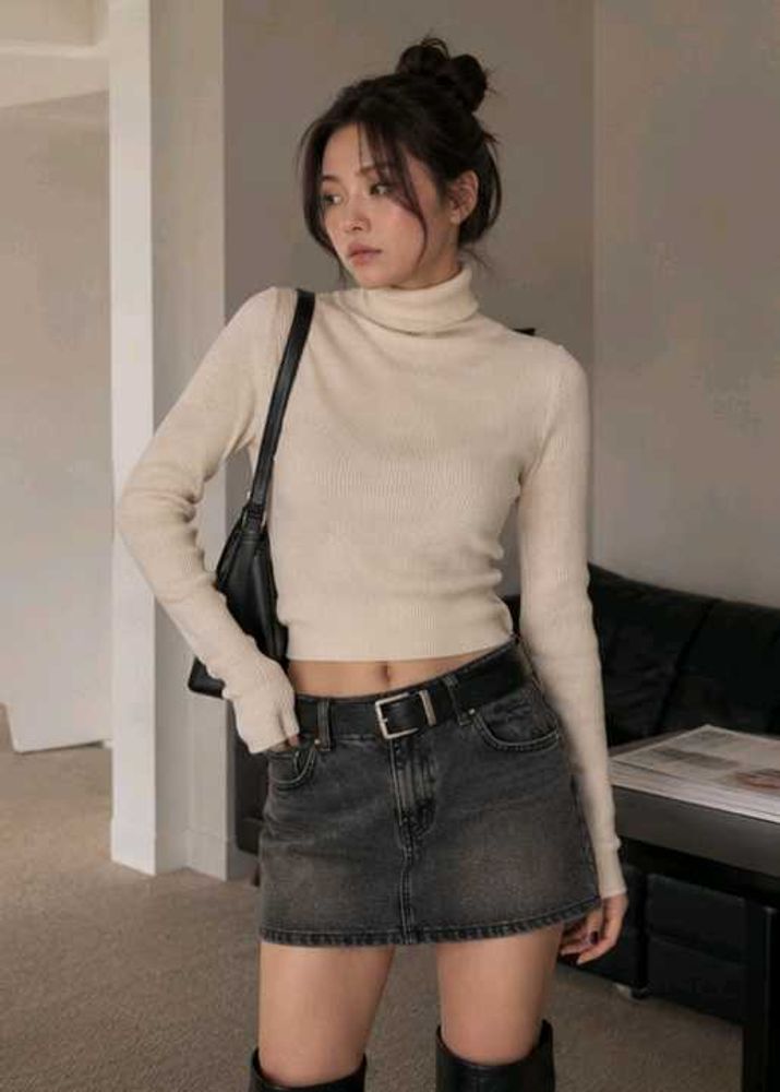 Cream Ribbed Turtleneck Sweater