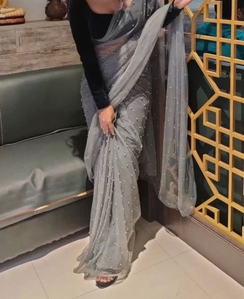 Elegant Grey Net Pearl Saree with Blouse