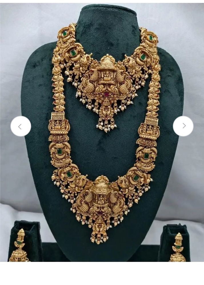 Unused/unopen Exquisite Antique Gold Plated Temple