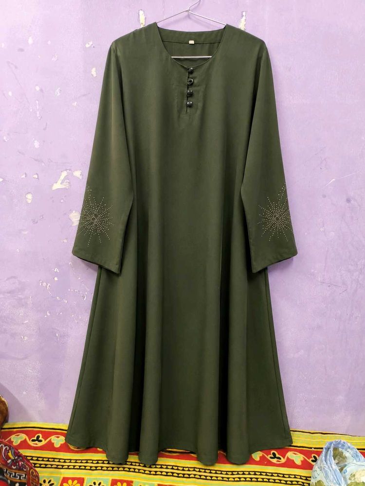 Elegant Olive Green Abaya with Embellished Sleeves