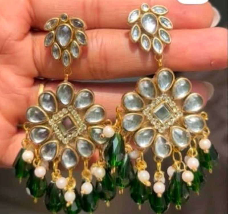 Elegant Kundan &amp; Pearl Drop Earrings one pair