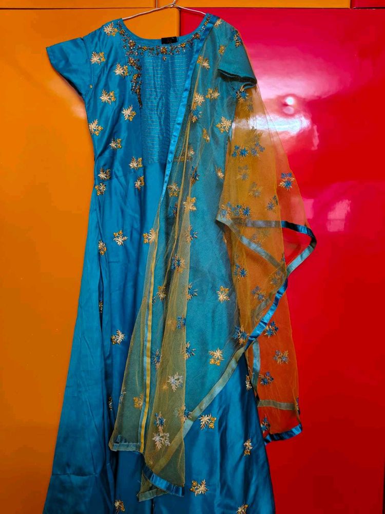 Beautiful Silk Kurta with duppata set