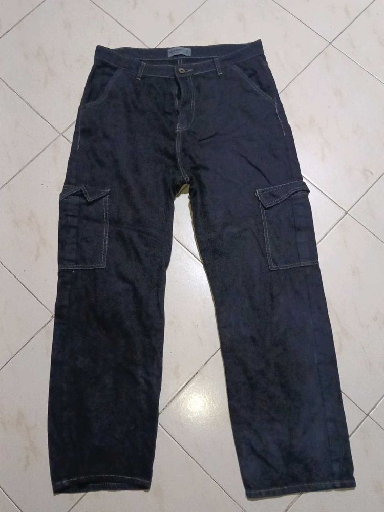 Men's Dark Wash Cargo Jeans