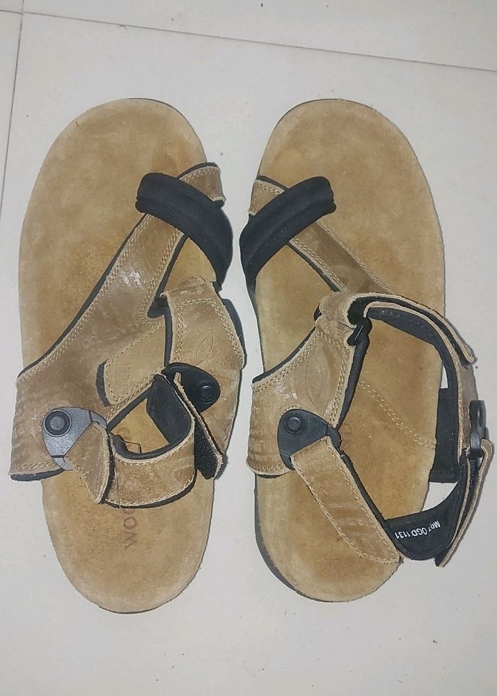 Woodland Men Sandals