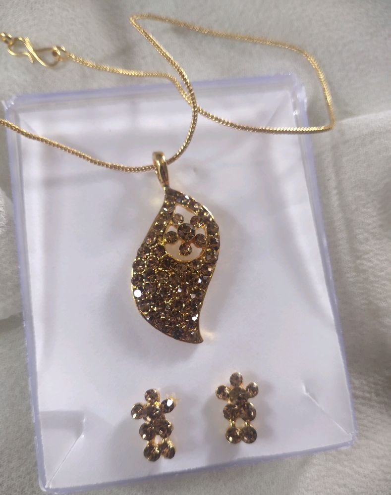 New Chain + Earring Set..