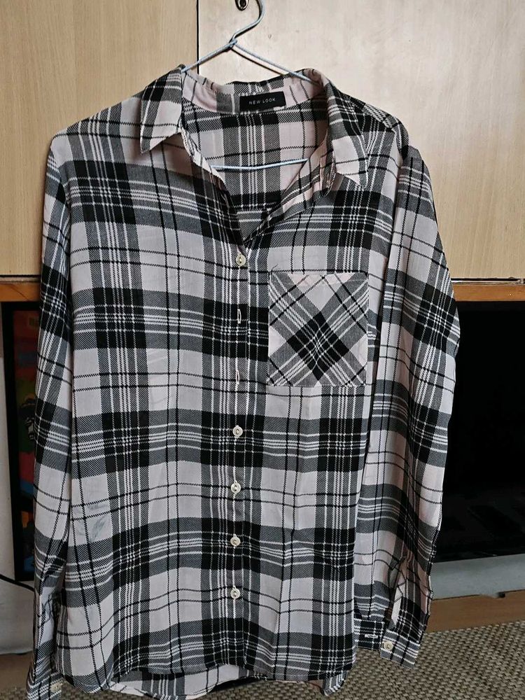 Classic Plaid Button-Up Shirt