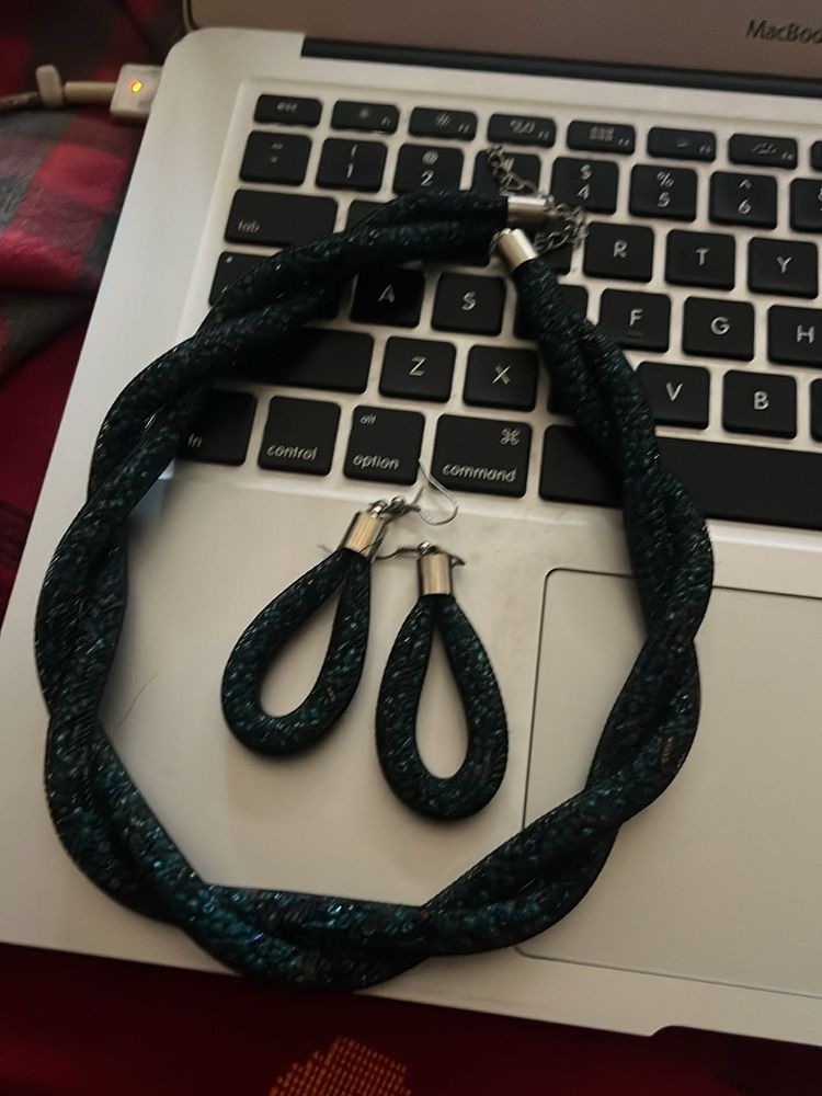 Sparkling Teal Jewelry Set