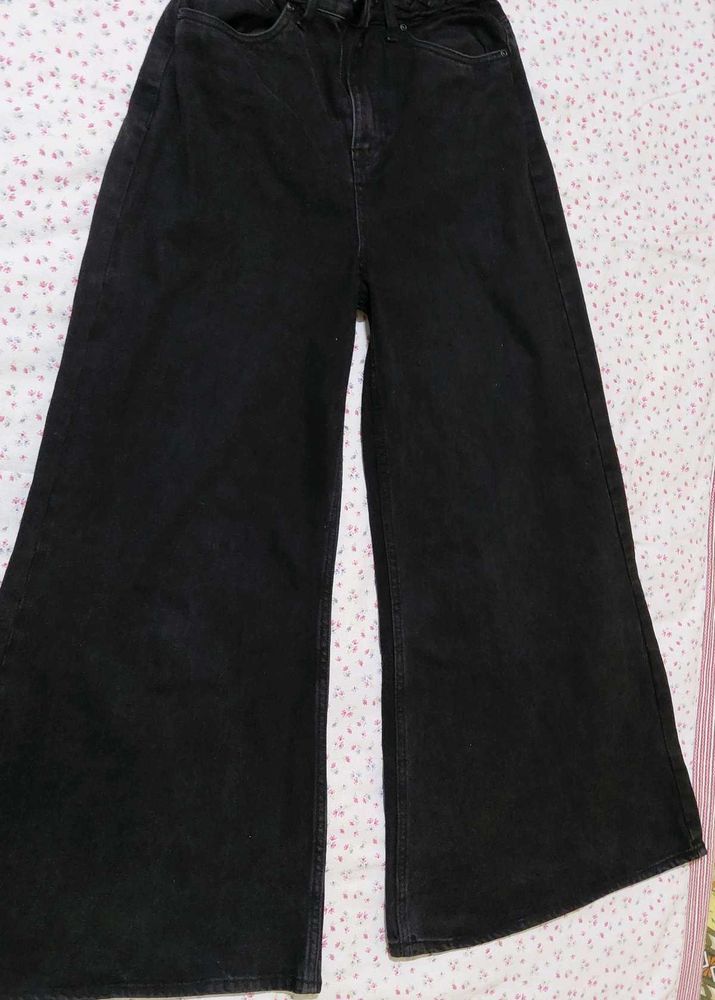 Black Wide Leg Jeans