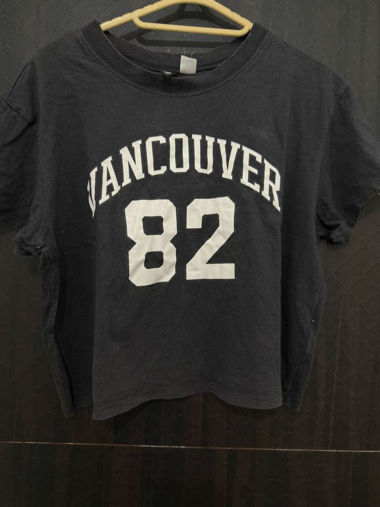 Vancouver 82 Graphic T-Shirt