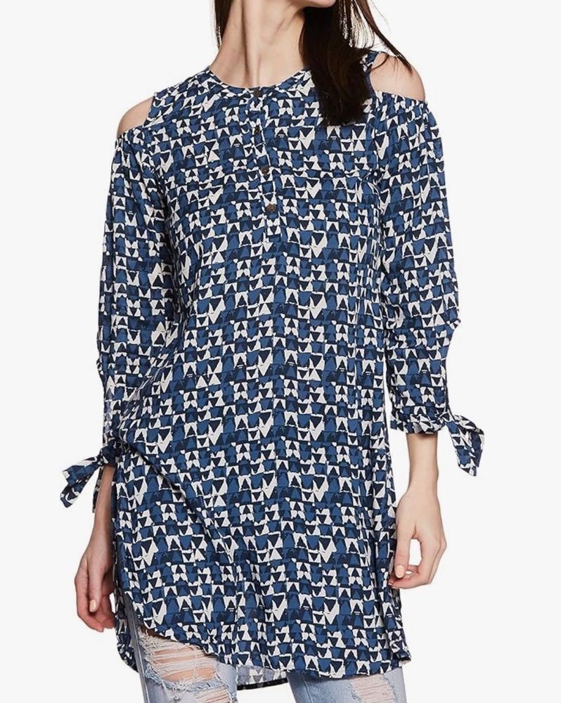 Blue &amp; White Printed Cold-Shoulder Kurta