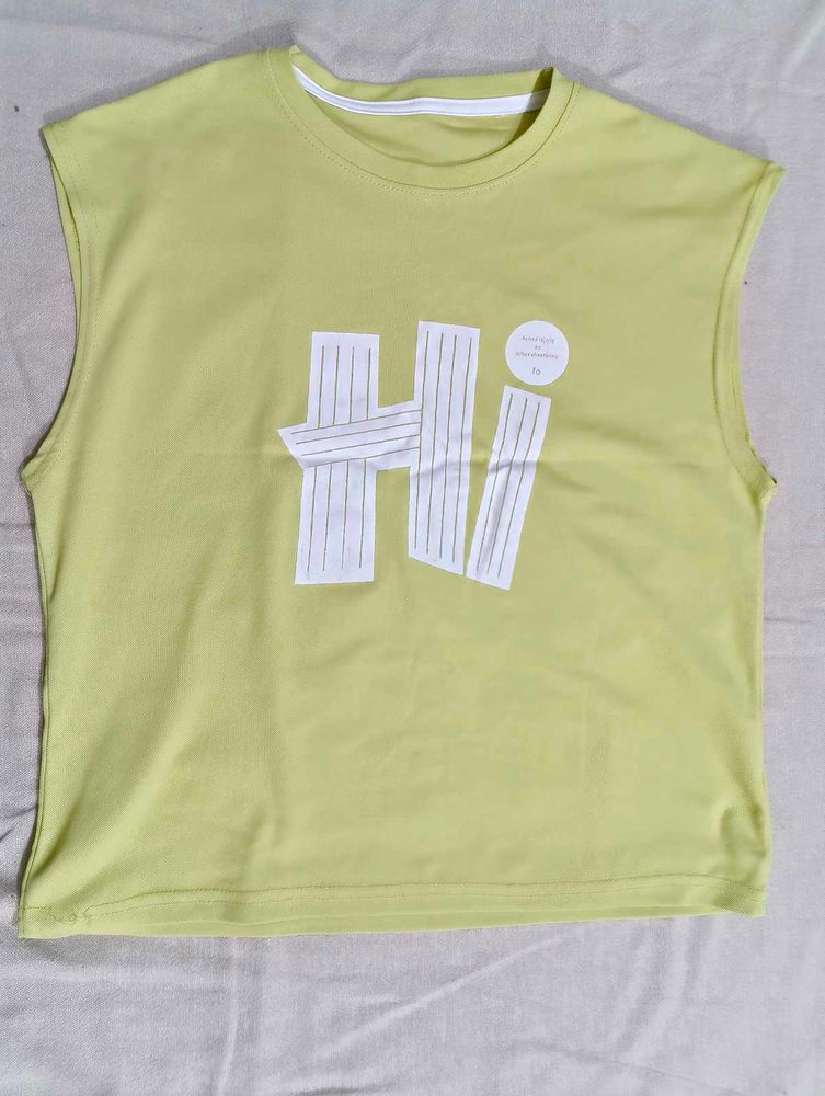 Graphic Print Sleeveless T-shirt