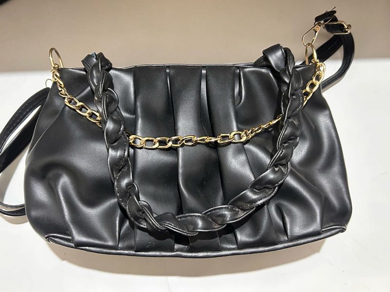 Chic Ruched Shoulder Bag