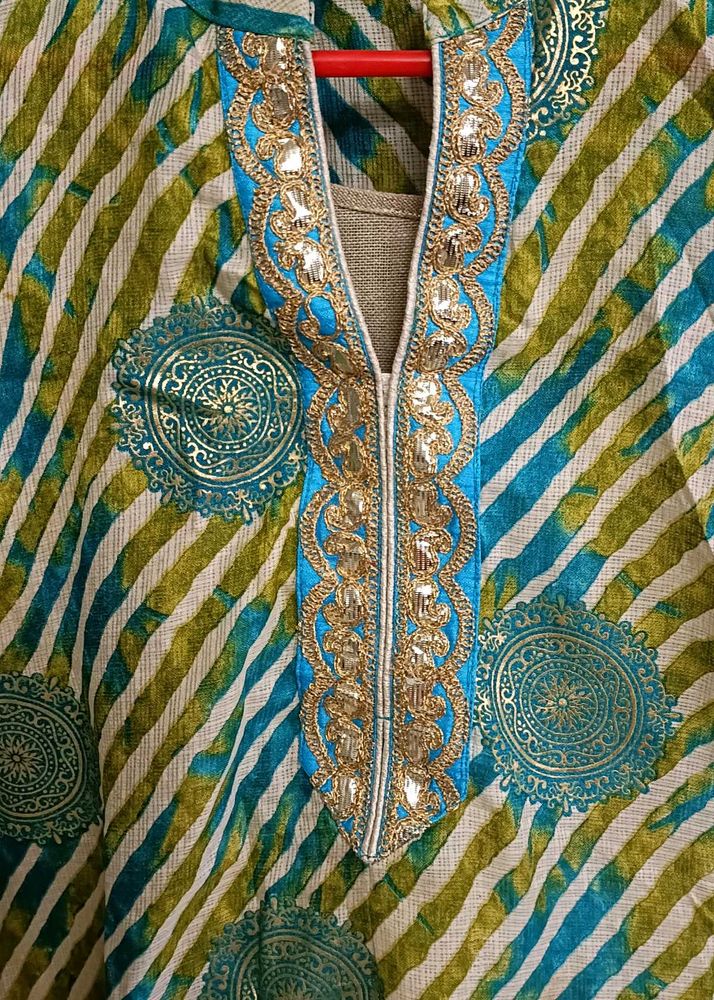 Embroidered Kurta with Blue &amp; Green laheriya wit