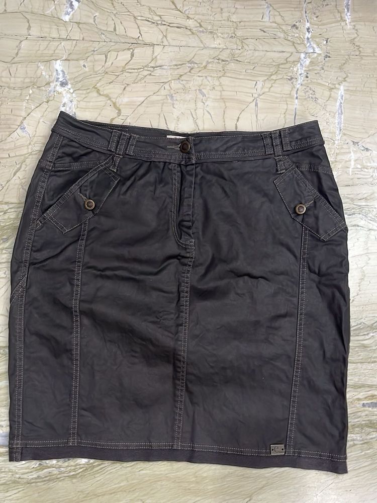 Stylish Dark Grey Cargo Skirt