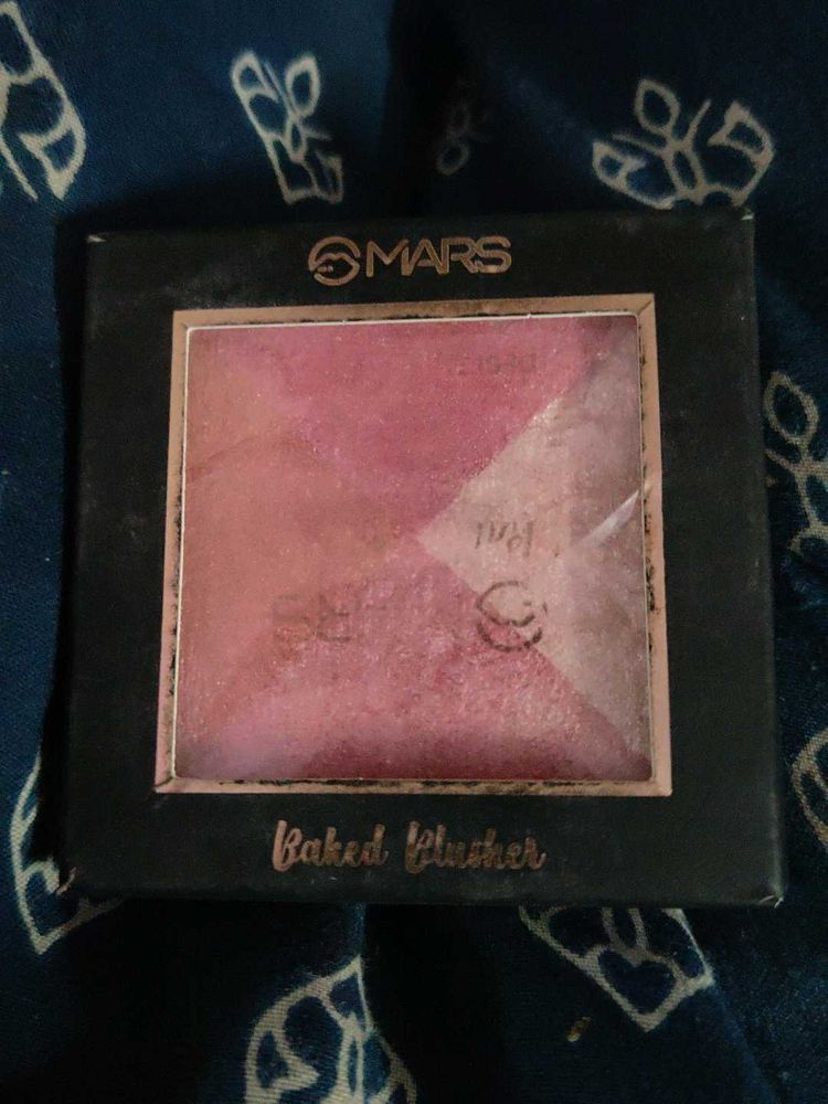 Mars Baked Blusher - Pink Shade
