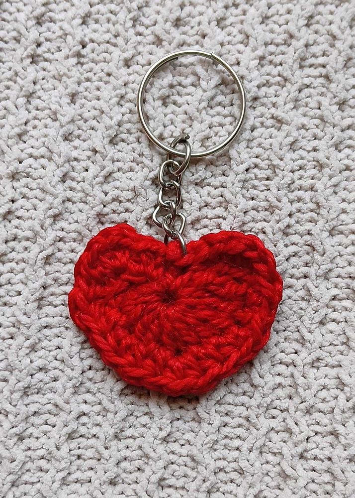 Crochet Heart Keychain (set of 2)