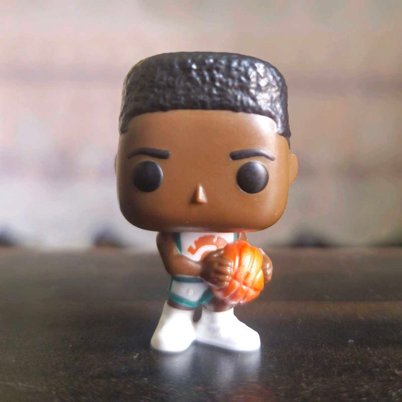Lucas (Stranger Things) Kinderjoy Funko figure