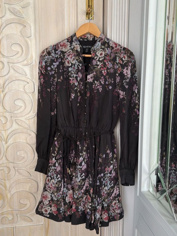 Chic Floral Print Button-Up Mini Dress