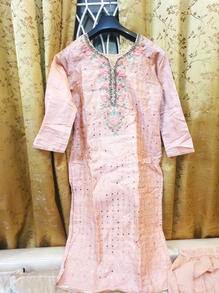 Light Pink Embellished Kurti