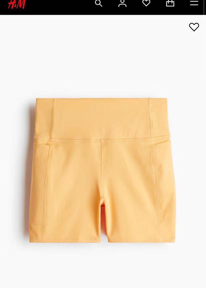 H&amp;M sports hotpants with drymove and pocket detail