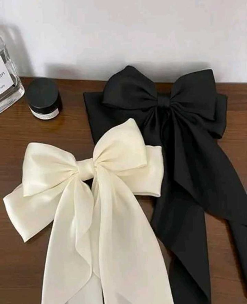 6 Bow Hair Clips - Black, White and more Set