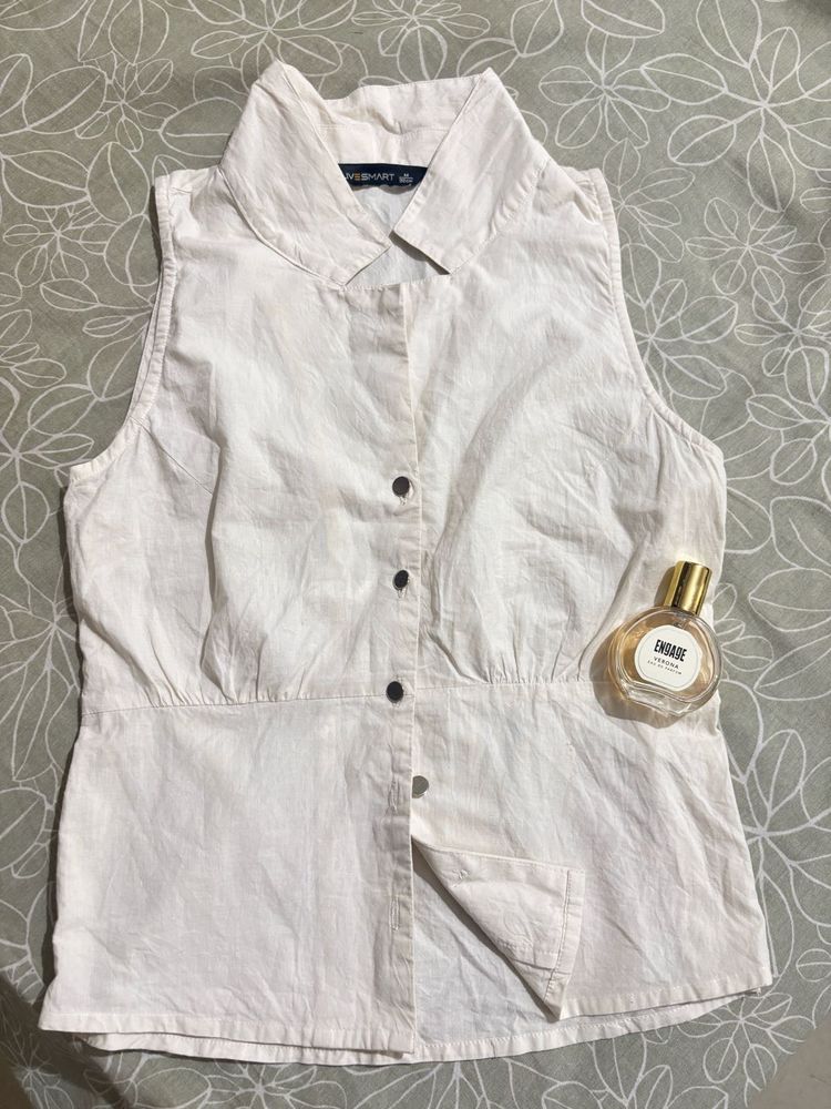 White Sleeveless Collared Top | Casual Chic Button