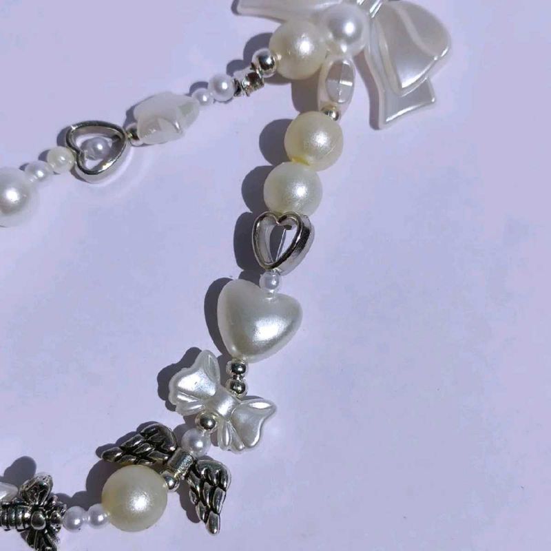 White pearl phone charm 🤍✨