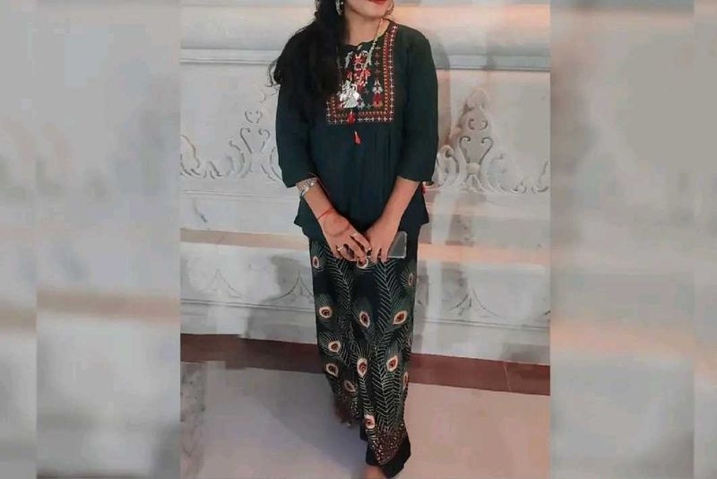 Green Embroidered Kurta with Peacock Print Pants