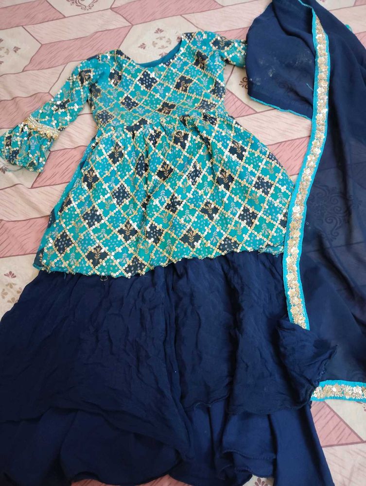 Blue &amp; Green Ethnic Kurta Set