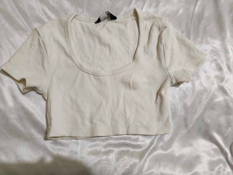 Cream Cropped T-Shirt