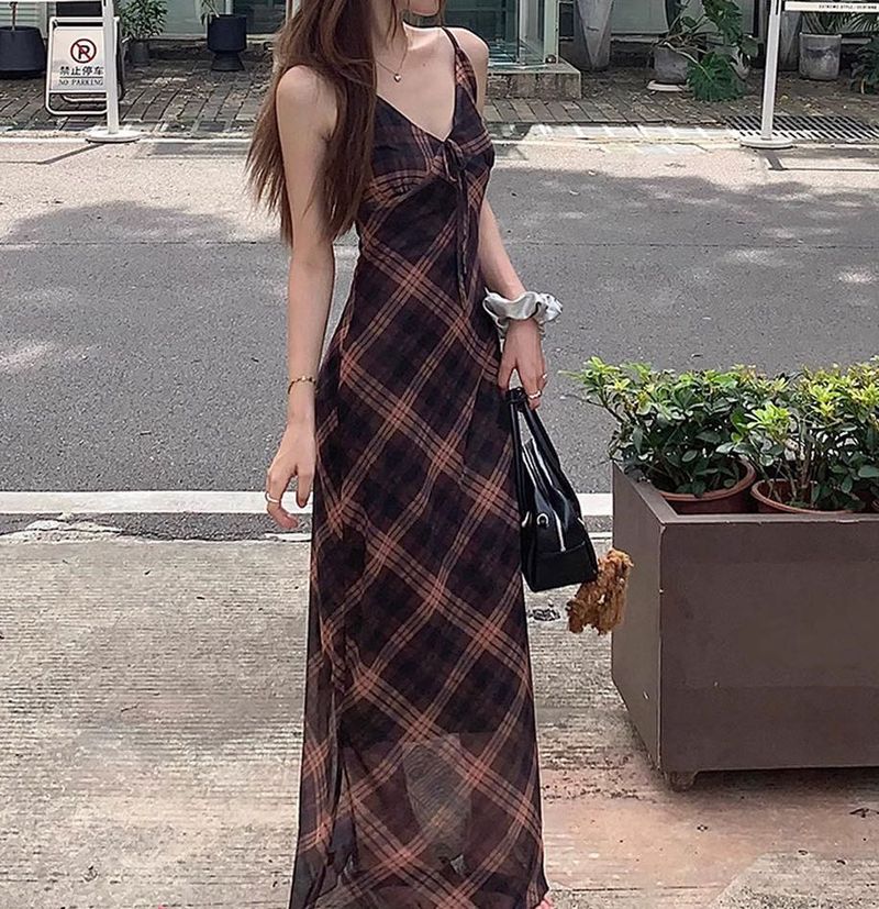 Chic Plaid Maxi Dress32-34