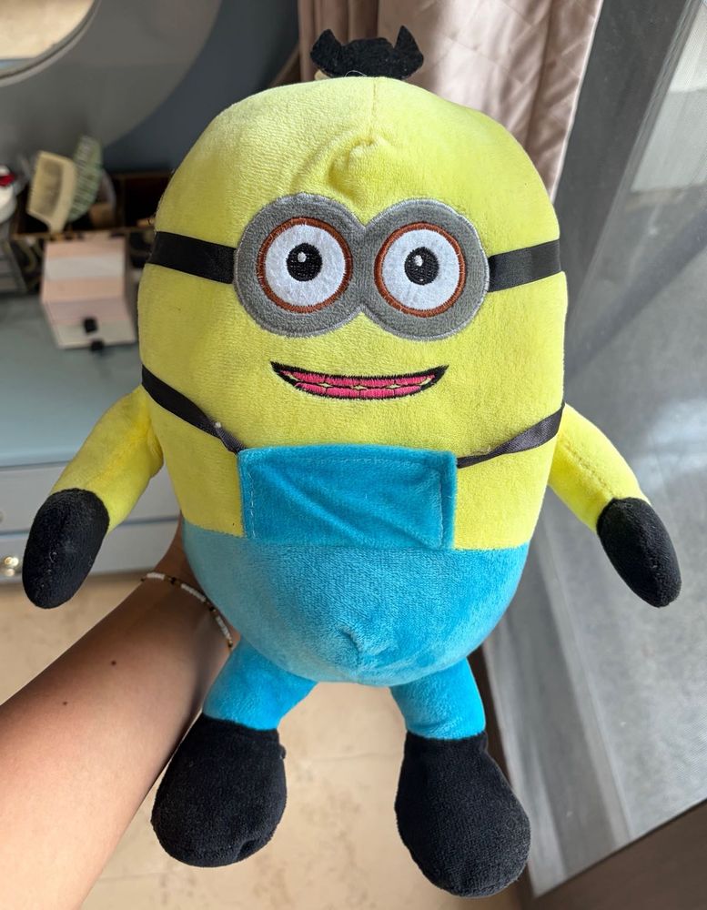 Cute Minion Plush Toy