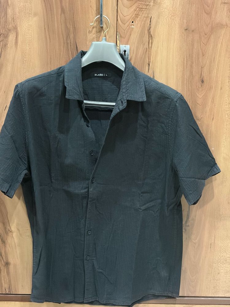 Men's Short Sleeve Button-Up Shirt