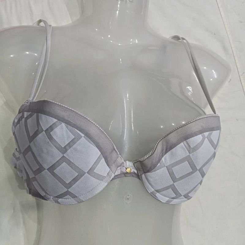 Stylish Grey 🪔 Diamond Pattern Bra