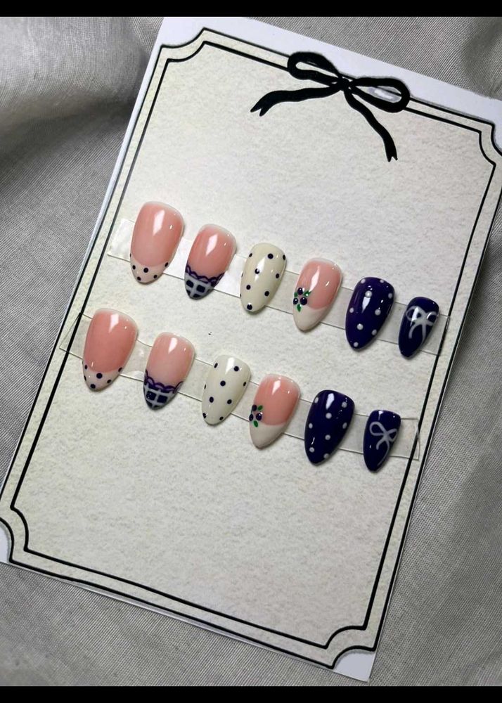 Cute Press-On Nails Set