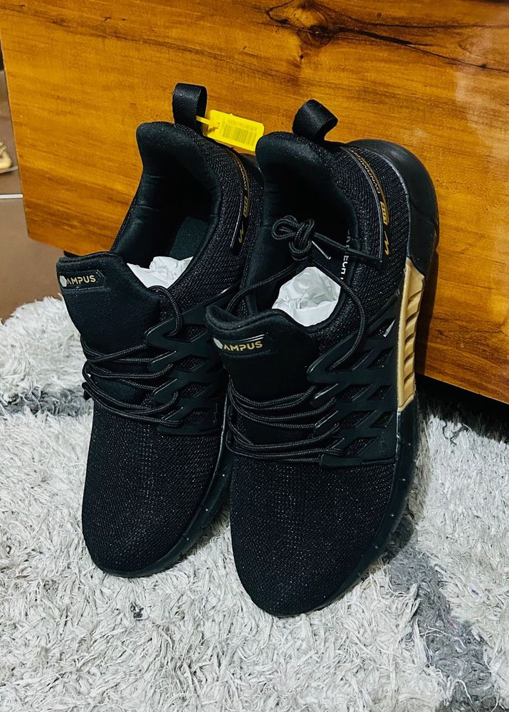 Stylish Black &amp; Gold Sports Shoes