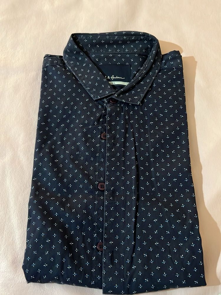 Men's Printed Button-Down Shirt