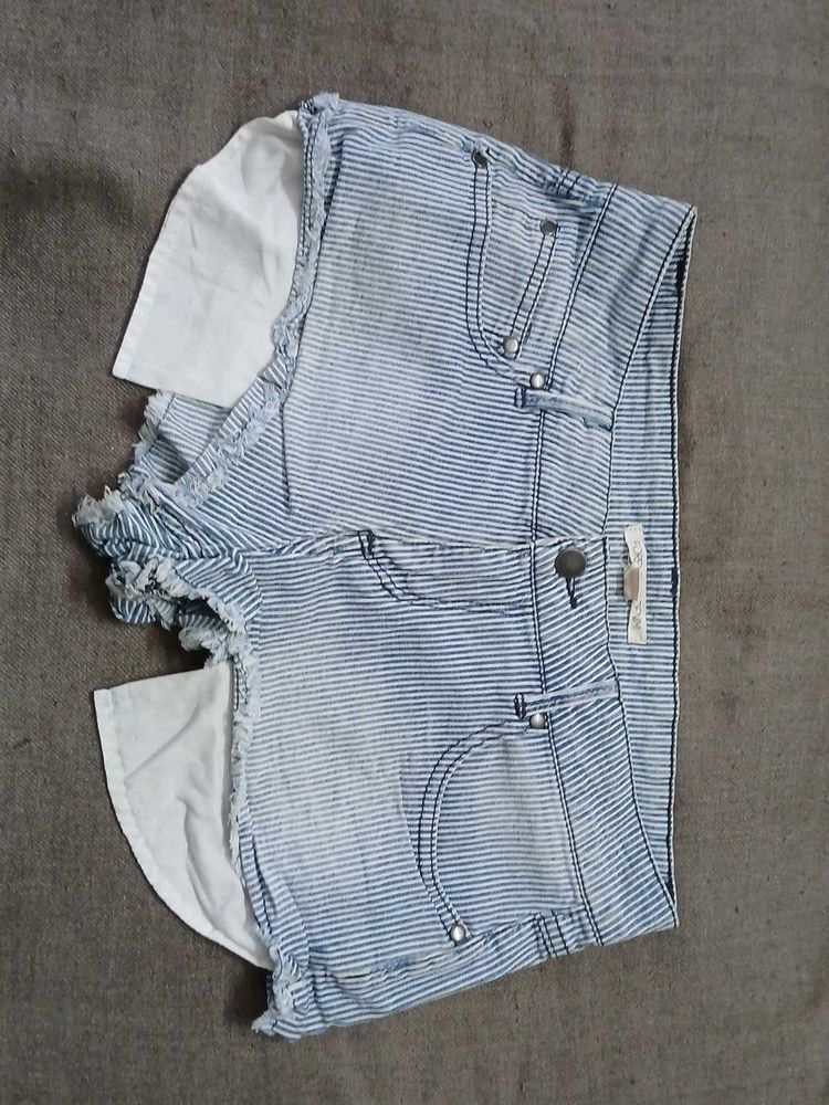 Striped Denim Shorts with Ruffled Hem