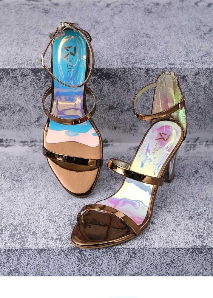 Chic Heeled Sandals with Holographic Detail