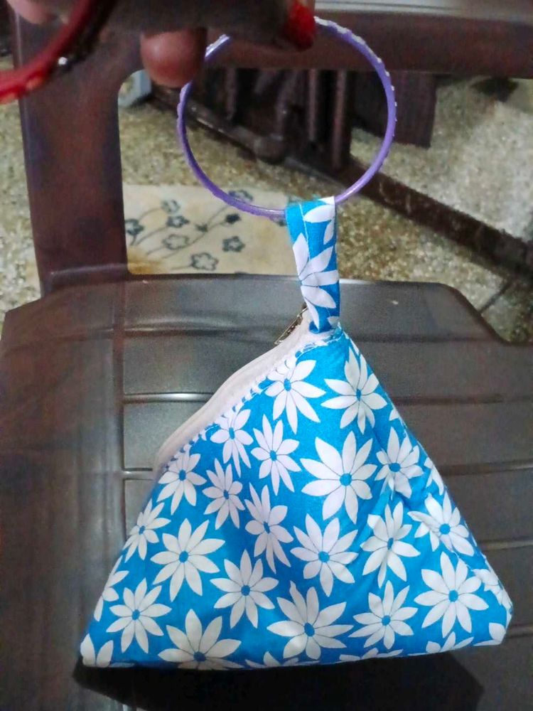Cute Blue Floral Pouch with Ring