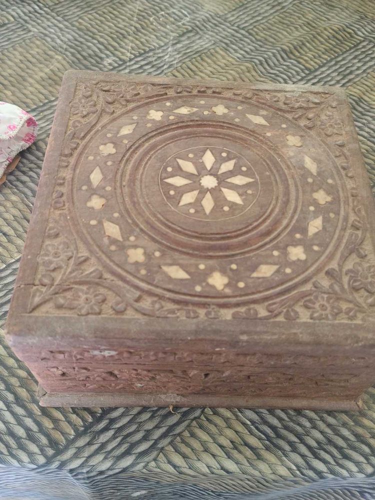 Vintage Carved Wooden Trinket Box