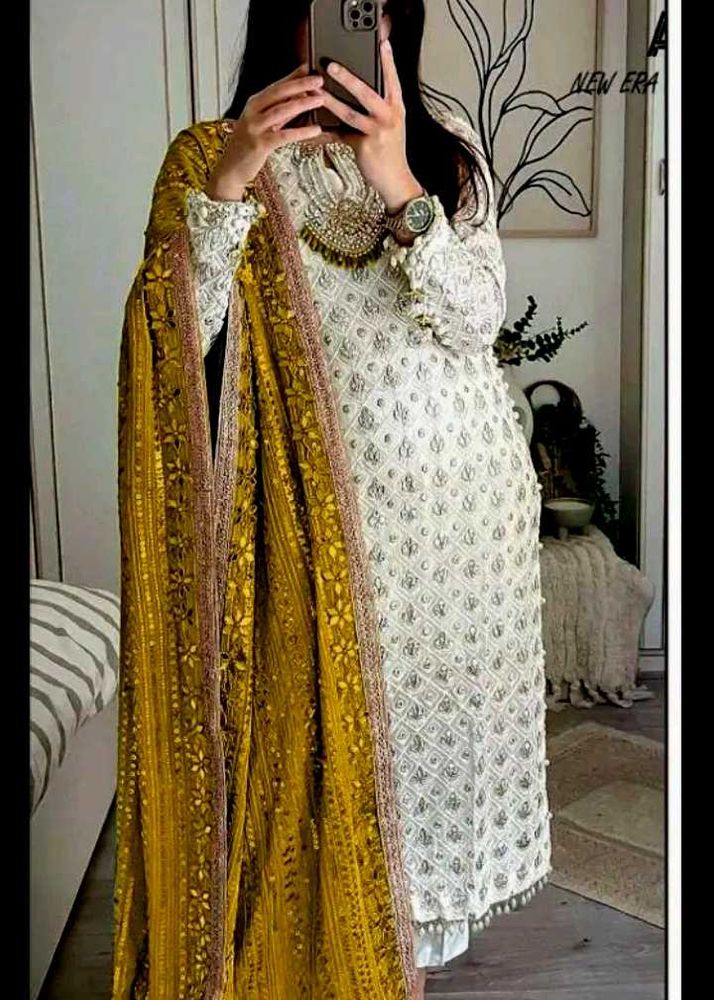 Elegant White Kurta Set with Yellow Dupatta